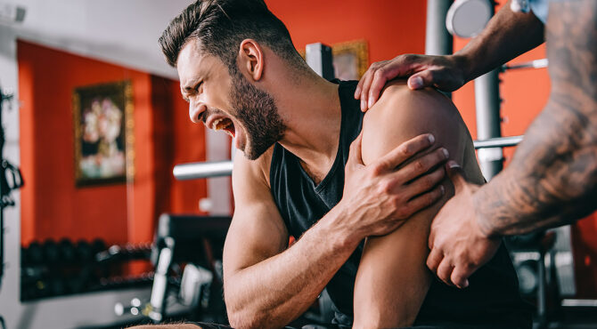 shoulder pain treatment in athlete